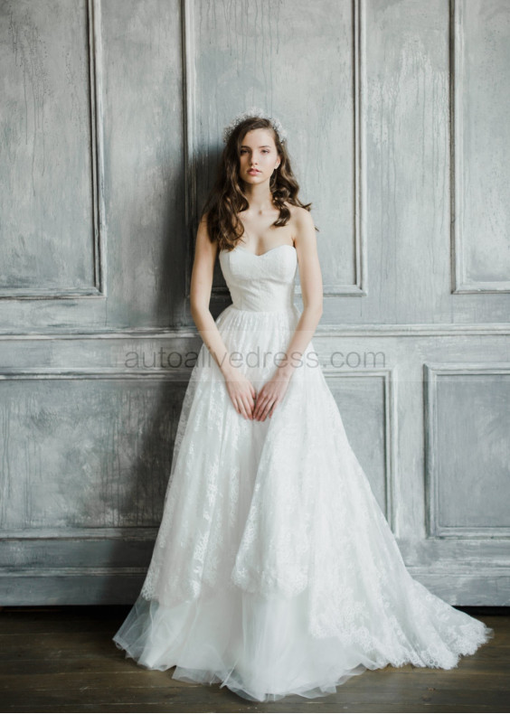 Strapless Ivory Lace Tulle Buttons Back Wedding Dress